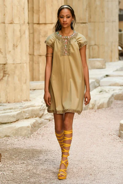 Look 72